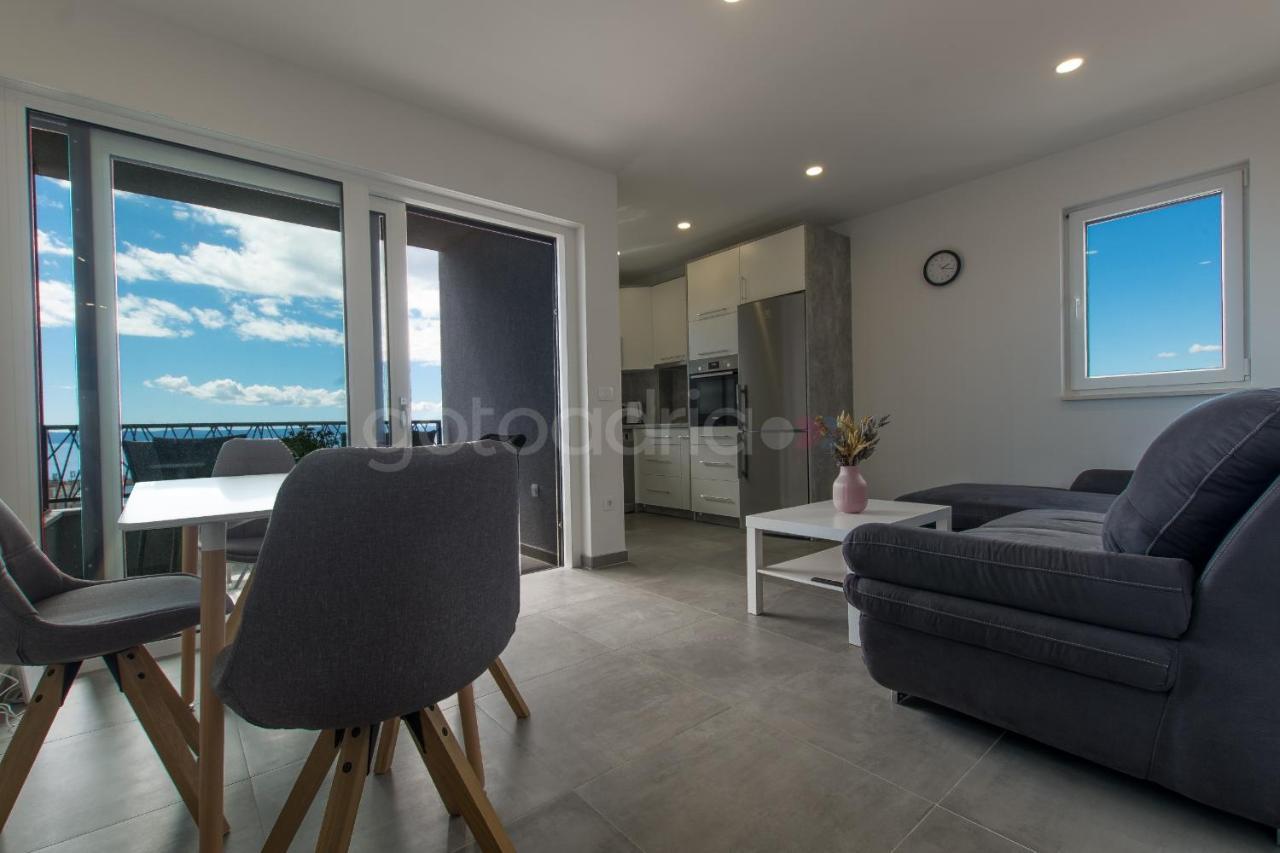 Sea View Apartments Diana Makarska Exterior foto