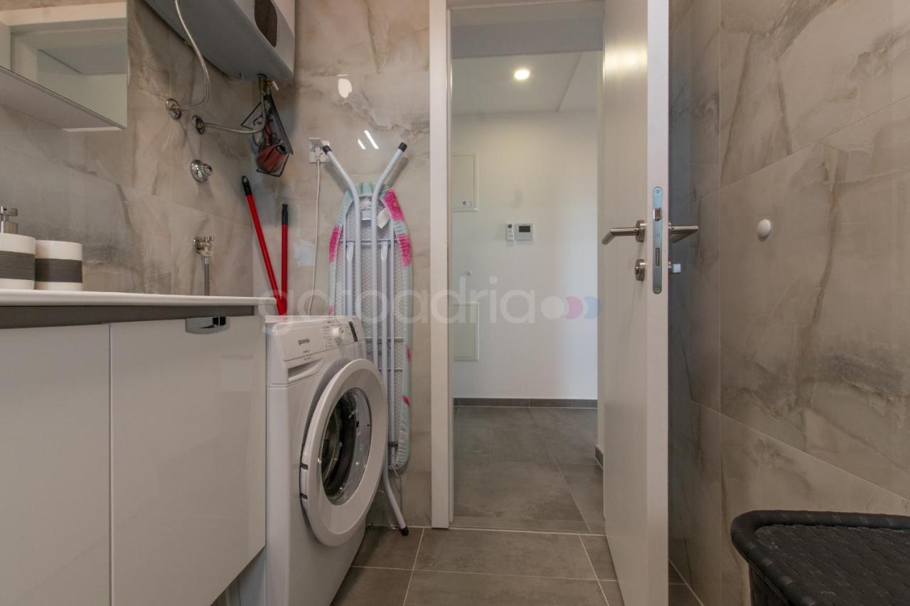 Sea View Apartments Diana Makarska Exterior foto