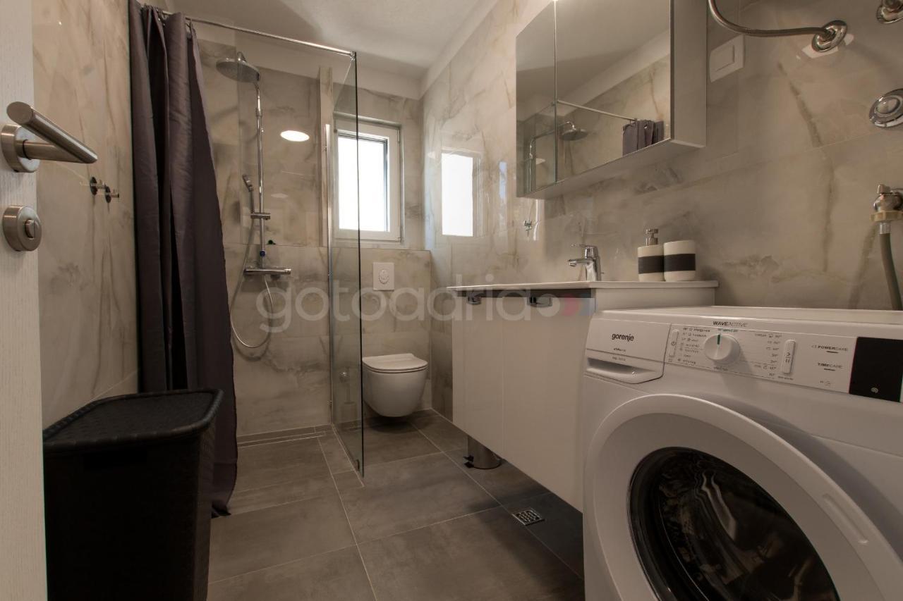 Sea View Apartments Diana Makarska Exterior foto